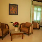 Grosvenor Hotel Nuwara Eliya