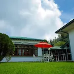 Grosvenor Hotel Nuwara Eliya