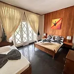 Hotel Maples Nuwara Eliya