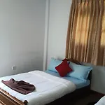 Three Seven Hotel Nuwara Eliya