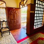 Thuhina Bungalow