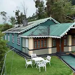 Meshi Land Bangalow Holiday home *