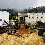 Shellys Guest house Nuwara Eliya