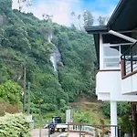 Ashley - Guest house