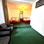 Panthera * Nuwara Eliya