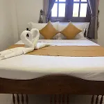 Regal Montara Guest house *