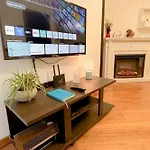 Eleven At Lake View Luxury Apartment