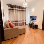 Eleven At Lake View Luxury Apartment