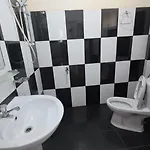 Apartment Shenul *