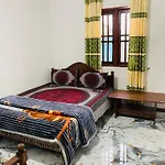 Guest In Apartment *