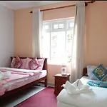 Vibe Way Nuwara Eliya
