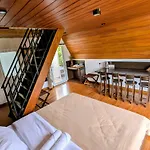 Keshiya Holiday home