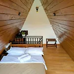 Keshiya Holiday home *