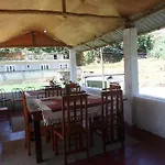 Mountain Ridge Hotel
