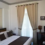 Hotel Royal Hills Nuwara Eliya