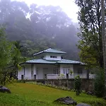Clovefield Villa