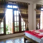 Rochana Palace