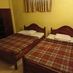 Nadee Nama Guest Inn
