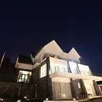 Villa Serenus Boutique Nuwara Eliya