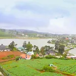 Acacia Guest house 3*