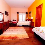 Guest house Acacia