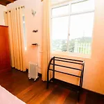 Guest house Acacia 3*
