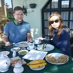 Inn Breeze