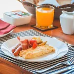 Misthill Rest - Lavish Nuwara Eliya