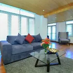 Hummingbird Hill Villa *