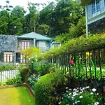 Hummingbird Hill * Nuwara Eliya