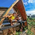 Chalet Hideout Cabins