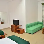 Yensfield Blackpool Hotel 3*