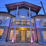 Misthill Rest - Lavish Hotel 3*