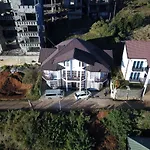 Hotel Misthill Rest - Lavish