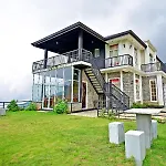Falcon Tea Garden Hotel