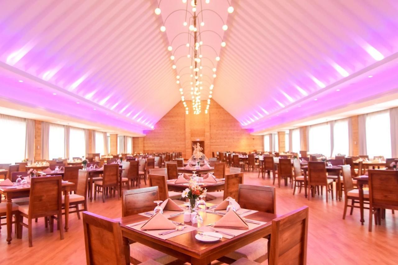 Araliya Red - Budget Friendly Hotel- Where Find Stunning 360 Panoramic View Of 4*