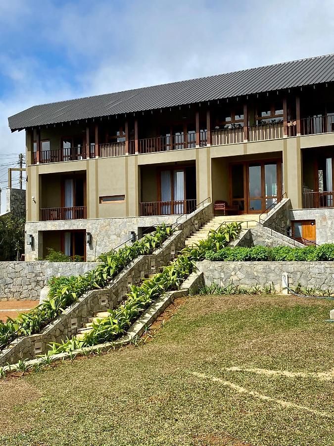 Atulya Resort *