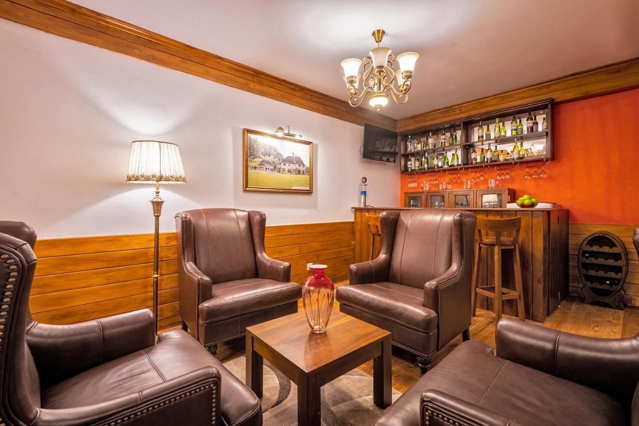 Mirage Kings Hotel 4*