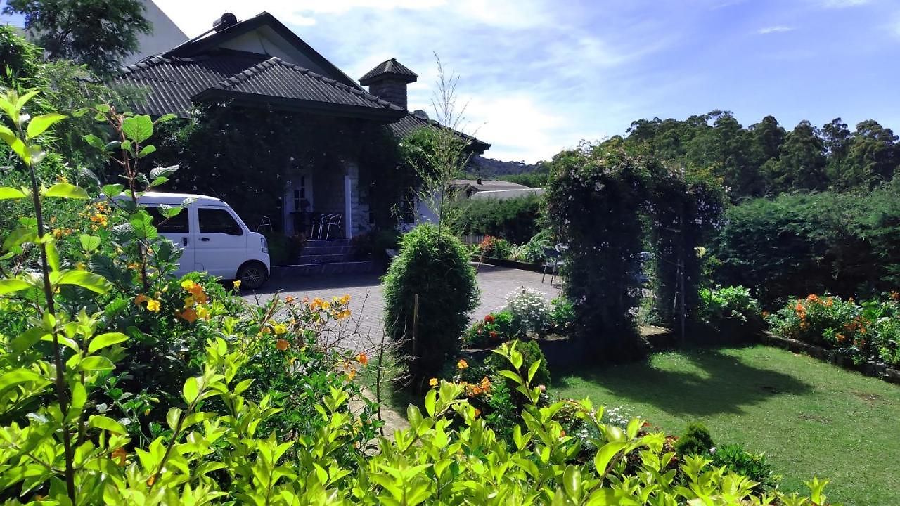 The Royal Terrace 3*