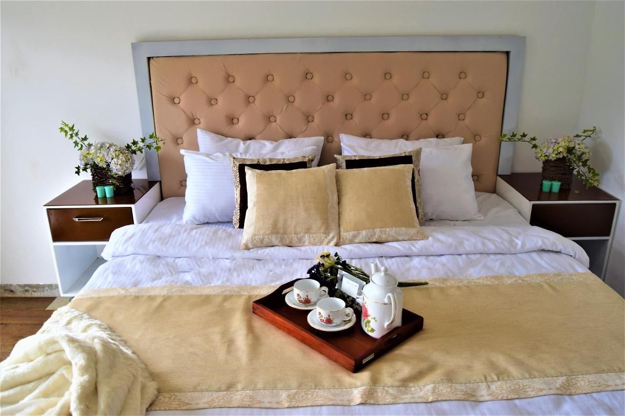 Infinity Luxury *
