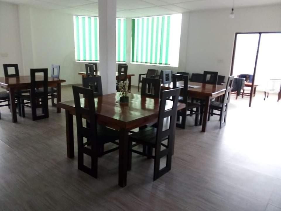 Guest house Prison Holiday *