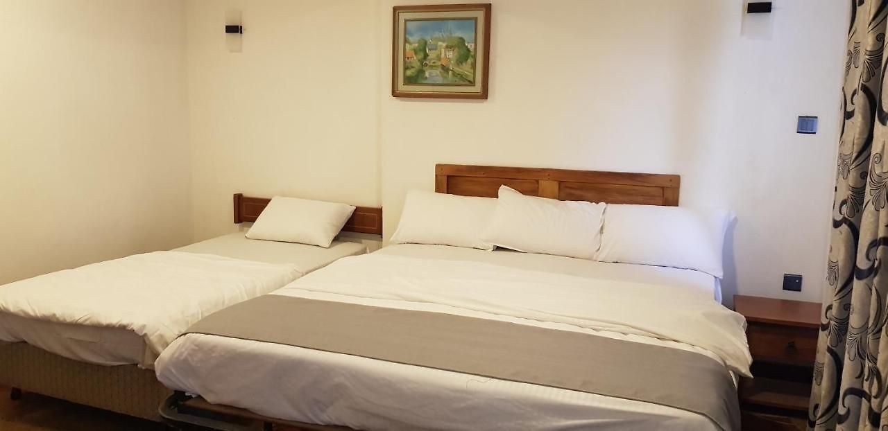 Hotel Coldworld 3*