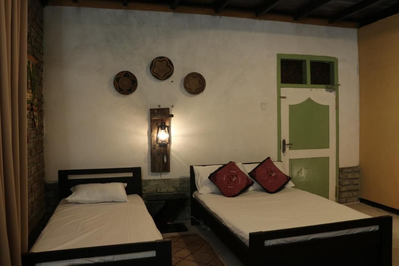 Shadow Mask Bungalow Guest house Nuwara Eliya