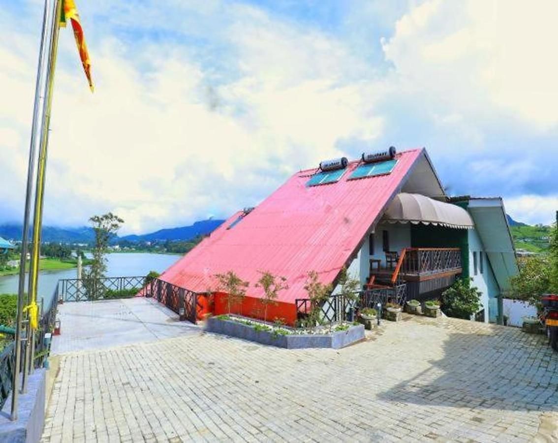 Resort Lake View Holiday