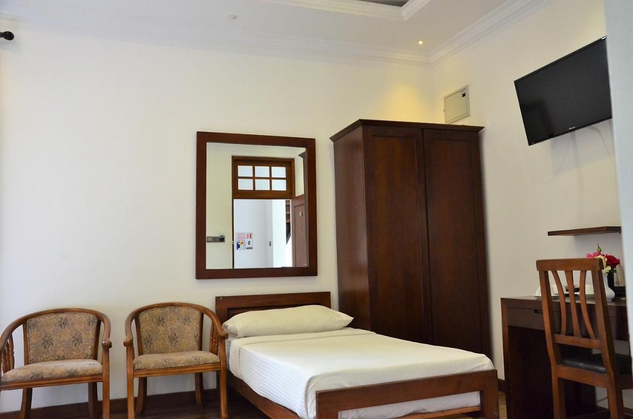 Hotel Heaven Seven