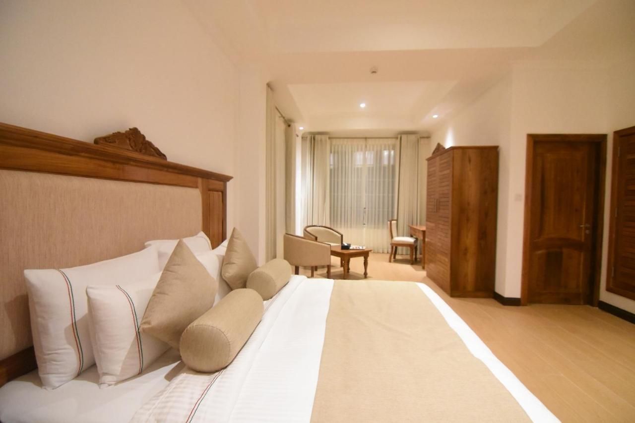 Araliya Red - Budget Friendly Hotel- Where Find Stunning 360 Panoramic View Of Hotel 4*