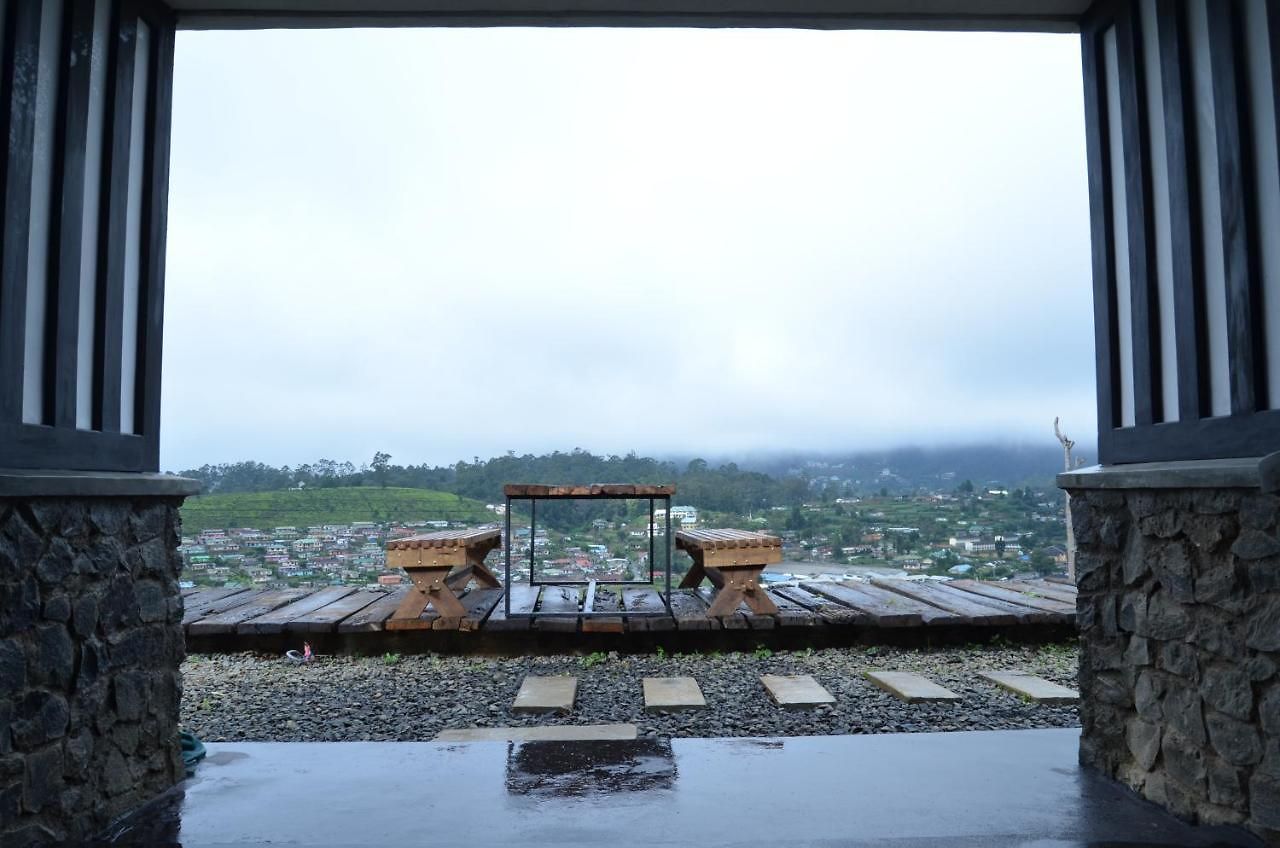 Bed & Breakfast Lovers Leap *