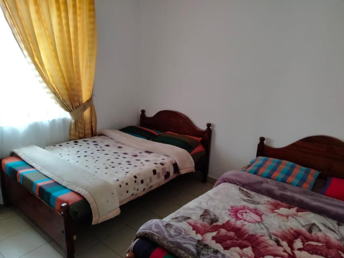 White Heaven Inn Guest house *