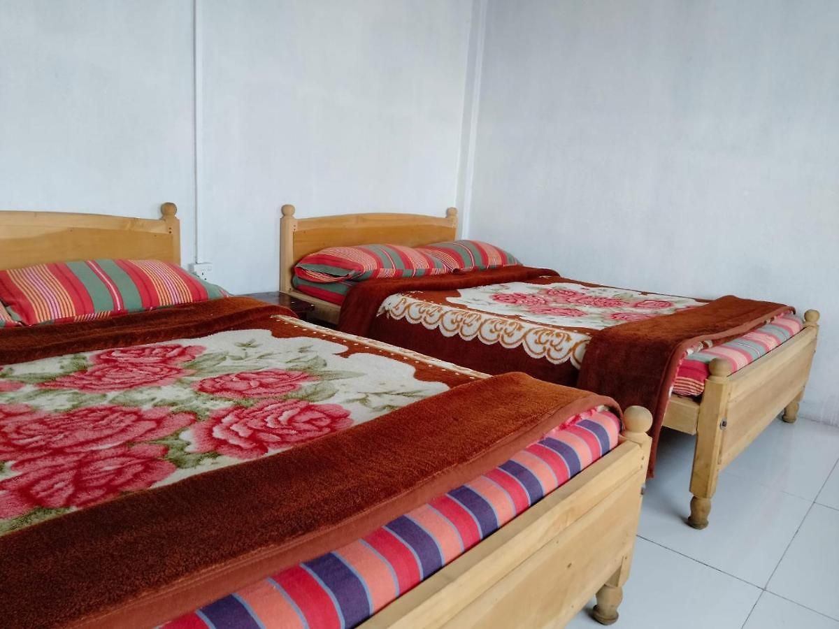 White Heaven Inn Guest house *