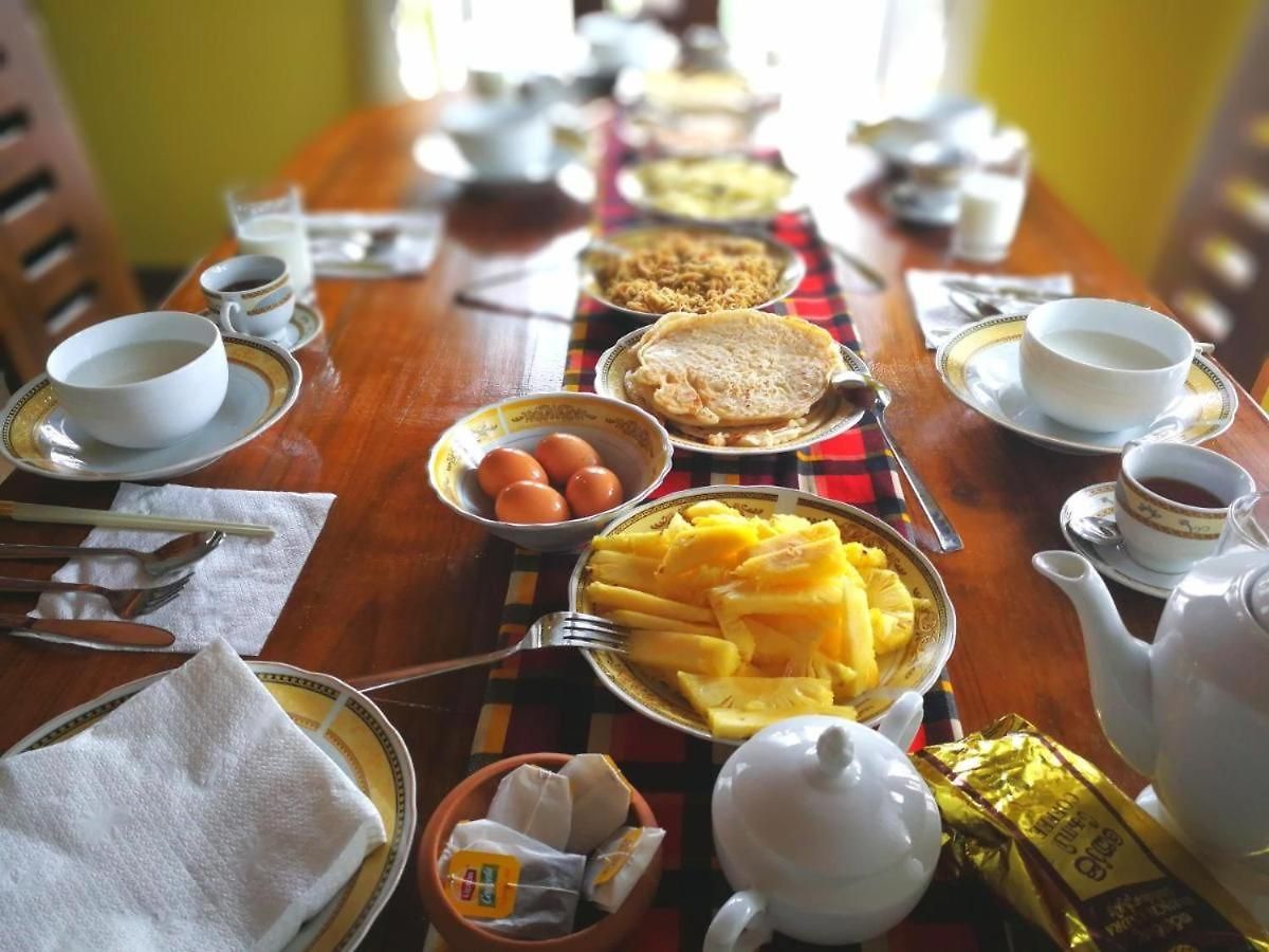 Uyou Ceylon Guest House Bed & Breakfast *